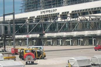 Volo Seul-Zurigo obbligato ad atterrare a Stoccarda per problemi radio Volo Seul-Zurigo obbligato ad atterrare a Stoccarda per problemi radio